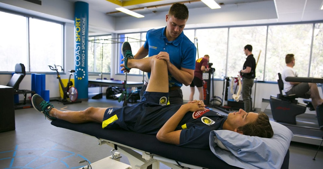 Sports Physiotherapists recover